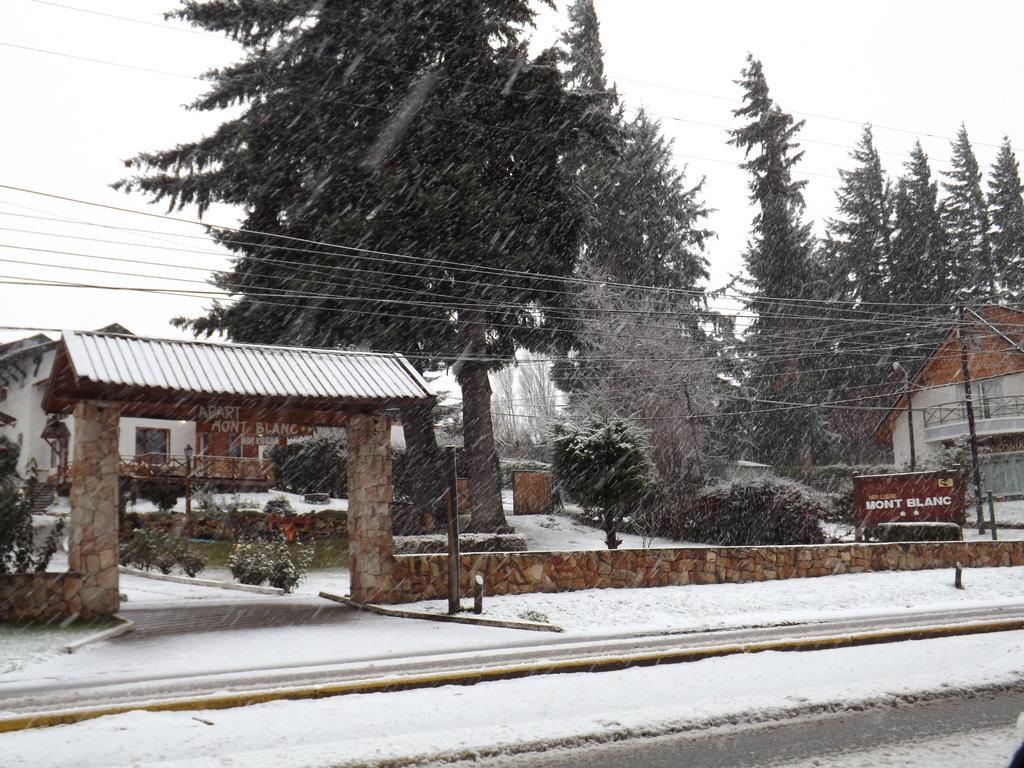 Mont Blanc Bungalows San Carlos de Bariloche Exterior foto