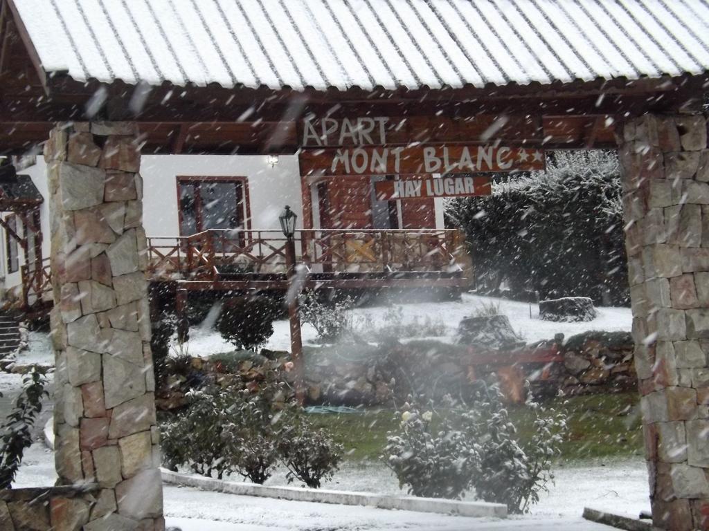 Mont Blanc Bungalows San Carlos de Bariloche Exterior foto