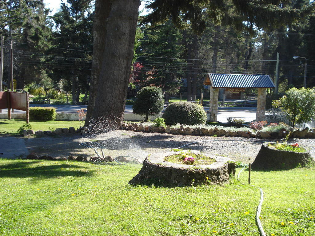 Mont Blanc Bungalows San Carlos de Bariloche Exterior foto